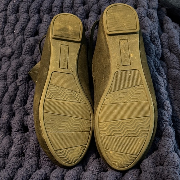 SO Black Women's Flats with Elastic Straps - Picture 4 of 5